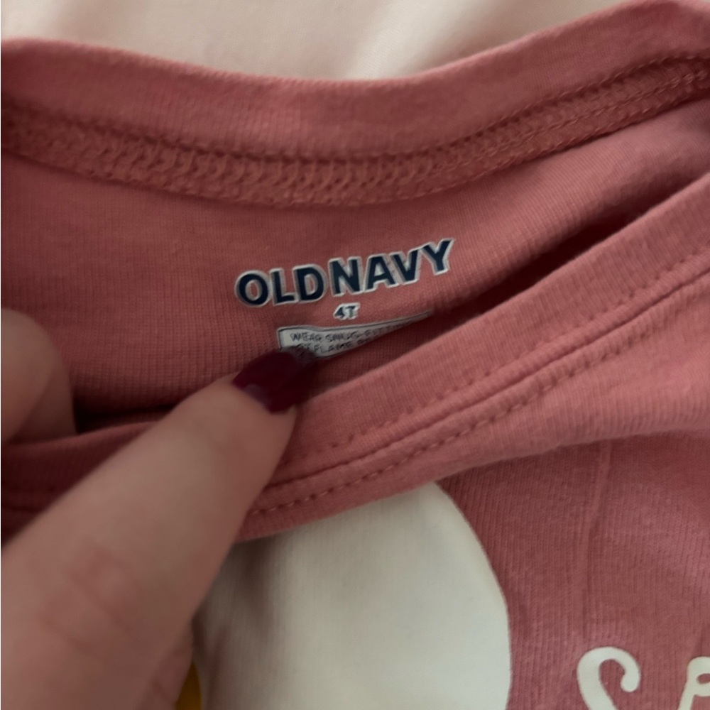 Carters/Old Navy 4T bundle pajamas EUC - Picture 10 of 12